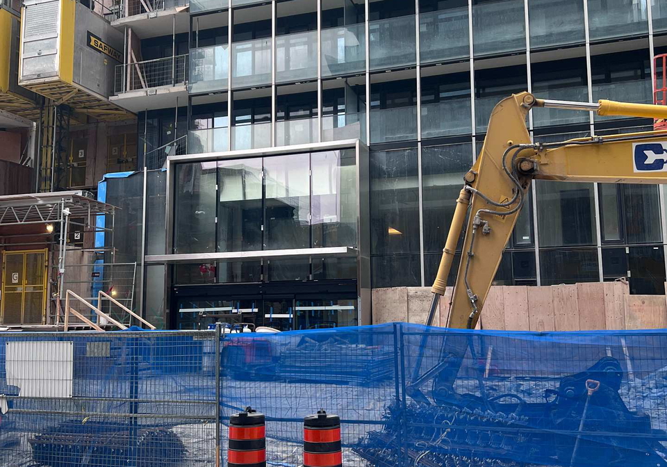 55-charles-street-e-toronto-toronto-ontario-c13569206
