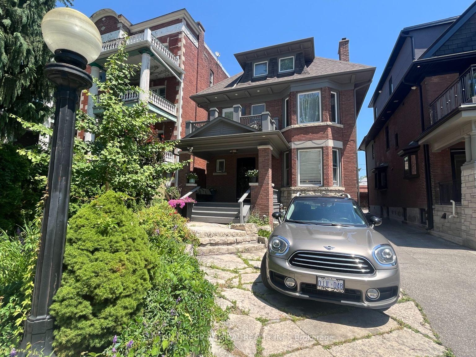 335-palmerston-boulevard-toronto-toronto-ontario-c13569350