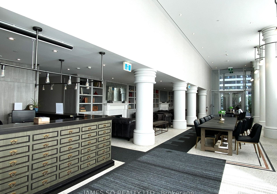 33-helendale-avenue-toronto-toronto-ontario-c13569608