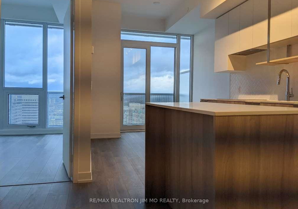 15-holmes-avenue-toronto-north-york-ontario-c13569612