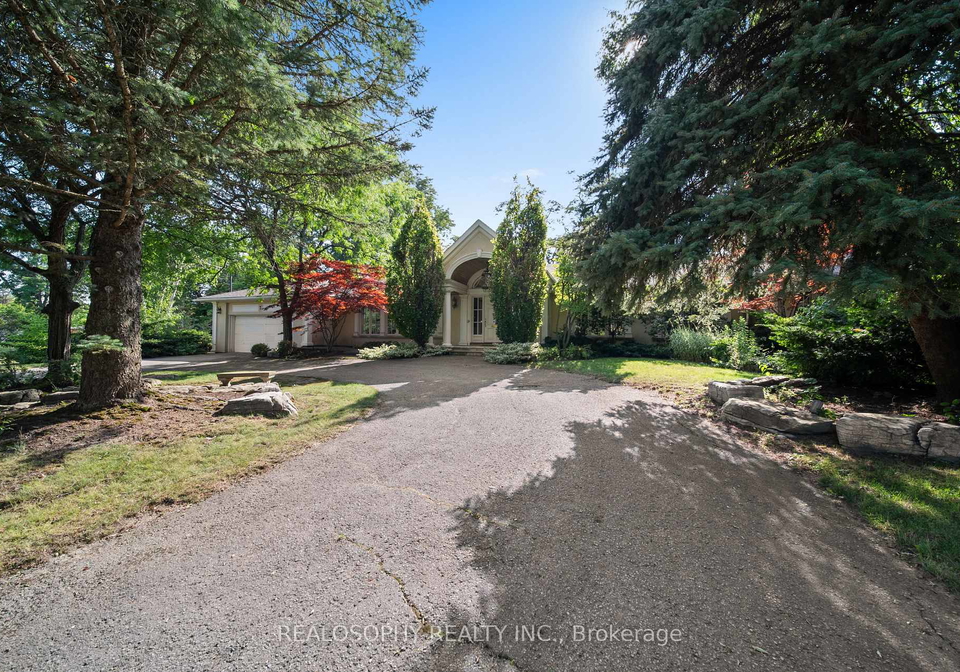 7-purling-place-toronto-north-york-ontario-c13569710
