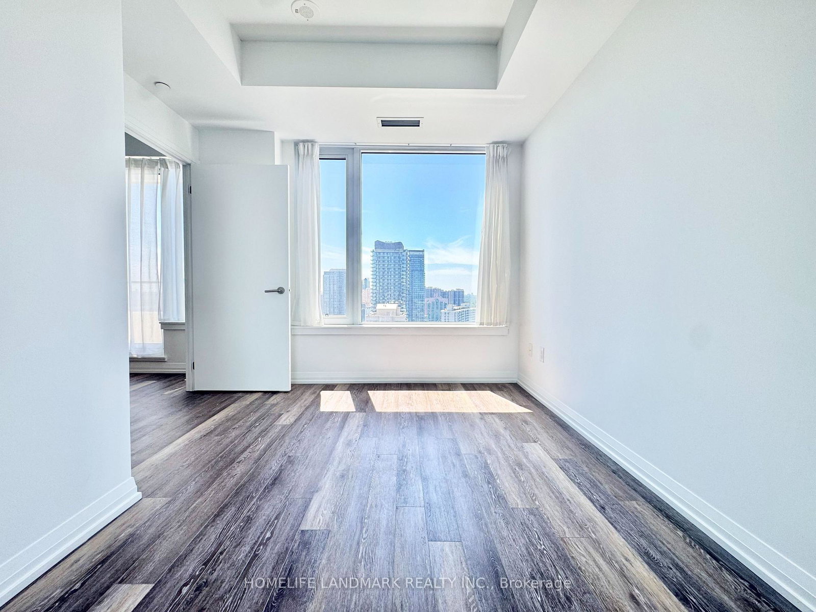 75-canterbury-place-toronto-toronto-ontario-c13569712