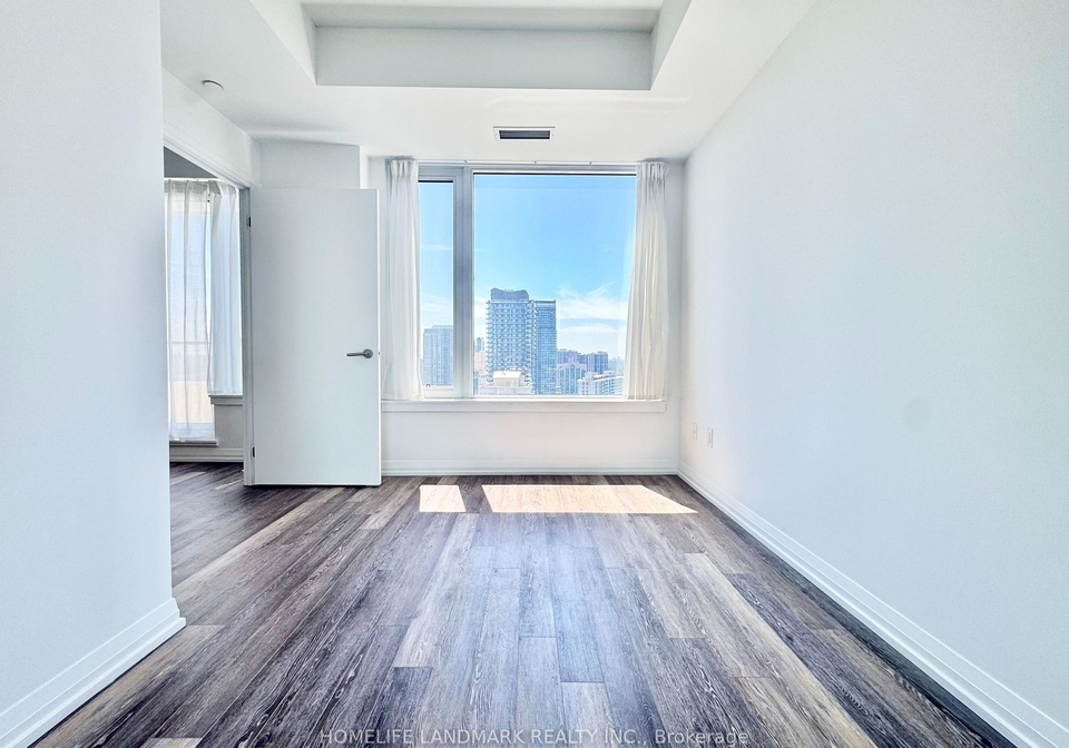 75-canterbury-place-toronto-toronto-ontario-c13569712