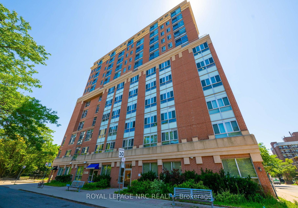 15-maplewood-avenue-toronto-toronto-ontario-c13569798