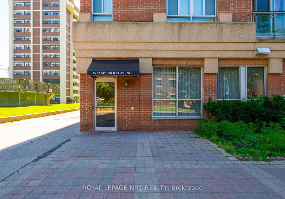 15-maplewood-avenue-toronto-toronto-ontario-c13569798