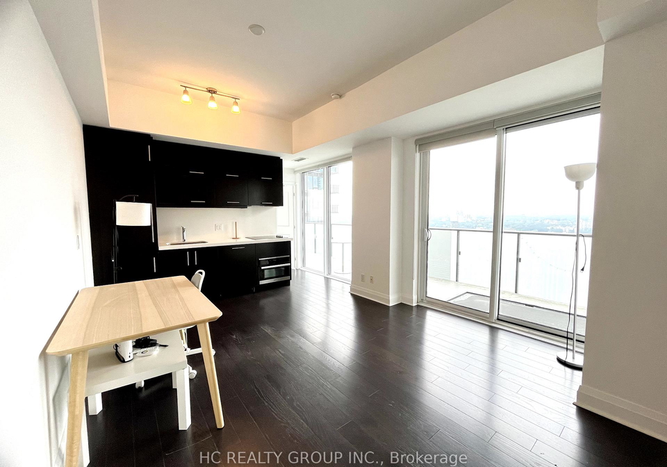 1080-bay-street-toronto-toronto-ontario-c13569806