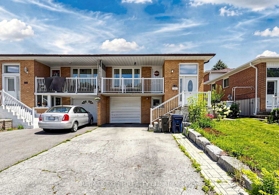 216-shawnee-circle-toronto-north-york-ontario-c13569824