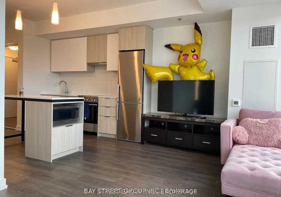 203-college-street-toronto-toronto-ontario-c13569968