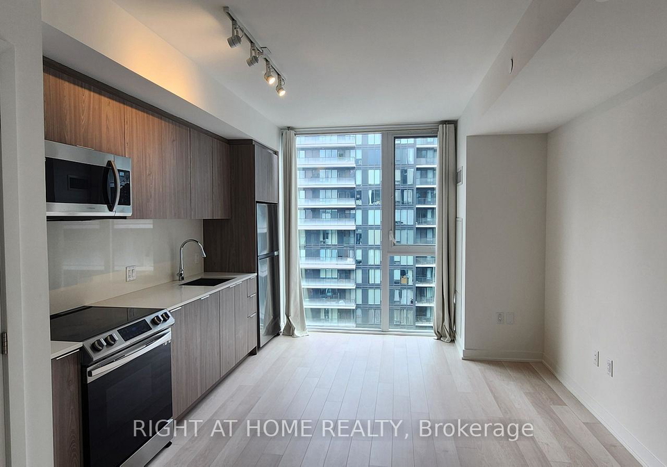 357-king-st-west-street-toronto-toronto-ontario-c13569994