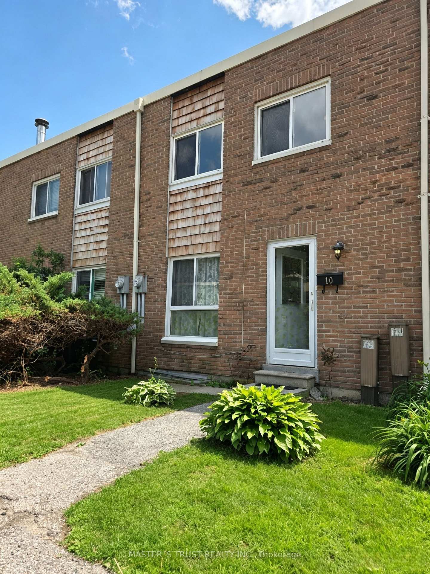 10-elsa-vine-way-toronto-north-york-ontario-c13569998