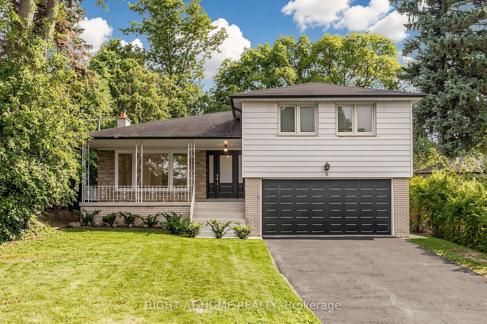6-colonnade-road-toronto-north-york-ontario-c13570284