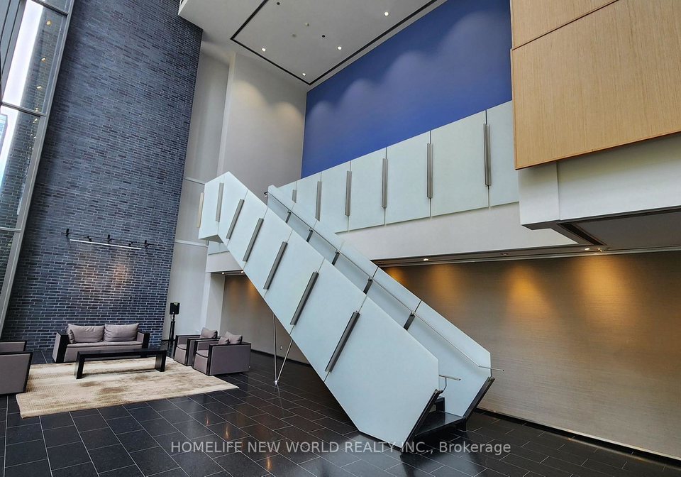33-charles-street-e-toronto-toronto-ontario-c13570348