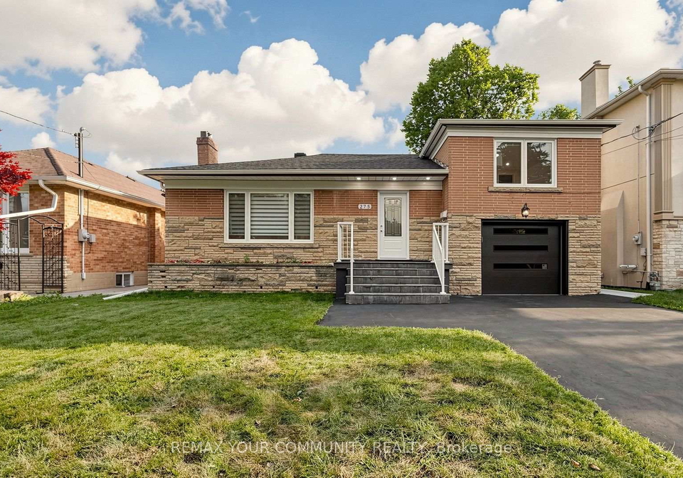 275-betty-ann-drive-toronto-toronto-ontario-c13570434