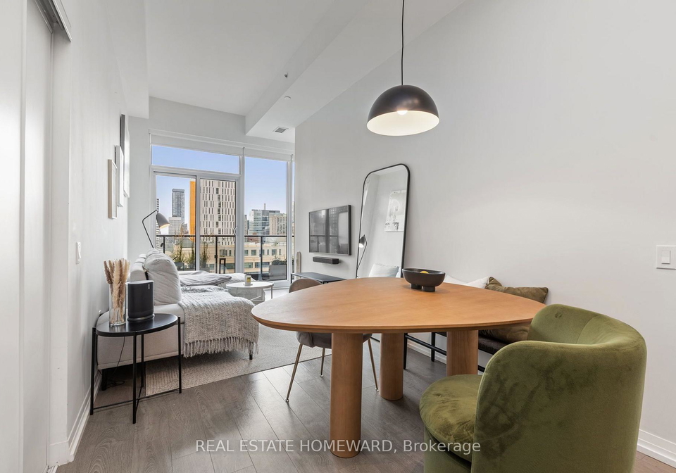 251-jarvis-street-toronto-toronto-ontario-c13570572