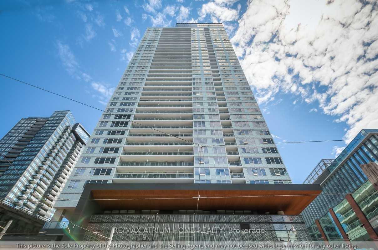 19-bathurst-street-toronto-toronto-ontario-c13570832