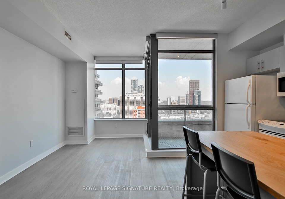 281-mutual-street-toronto-toronto-ontario-c13571316