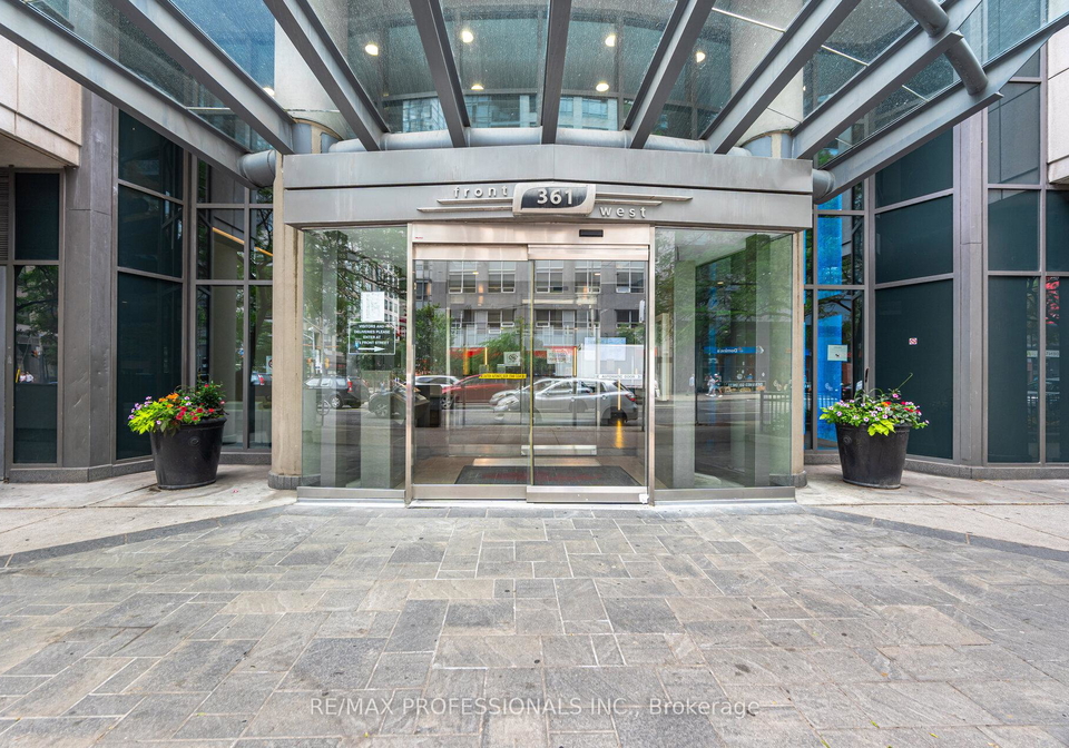 361-front-street-w-toronto-toronto-ontario-c13571336