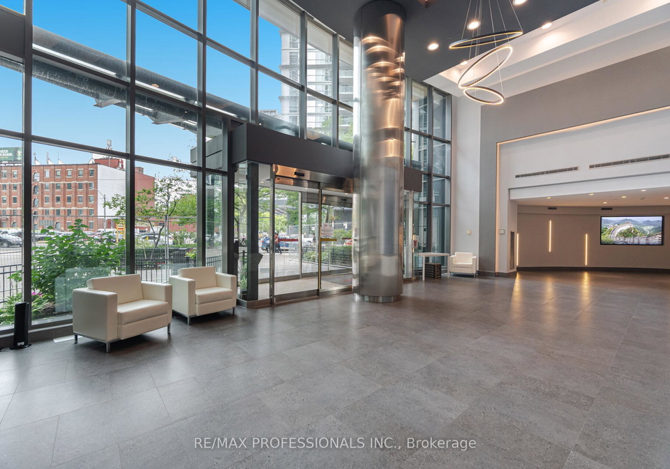 361-front-street-w-toronto-toronto-ontario-c13571336