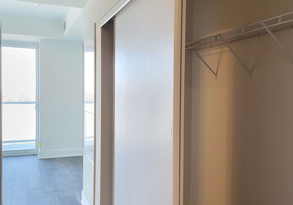 188-fairview-mall-drive-toronto-north-york-ontario-c13571358