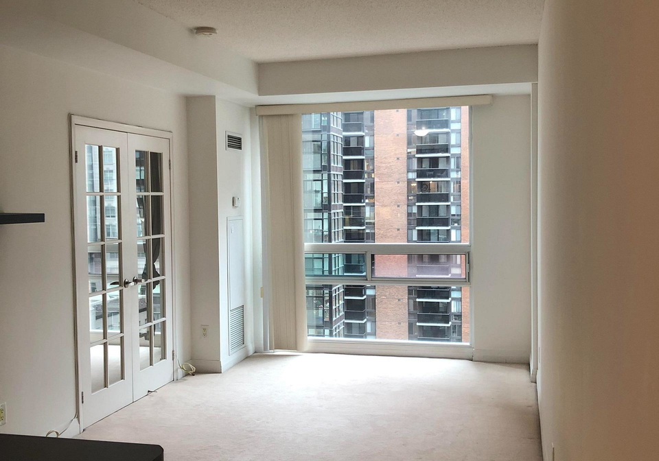 1121-bay-street-toronto-toronto-ontario-c13572082