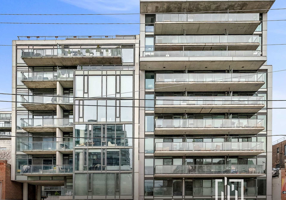 461-adelaide-street-w-toronto-toronto-ontario-c13572156
