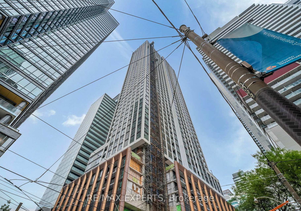 400-king-street-toronto-toronto-ontario-c13572294