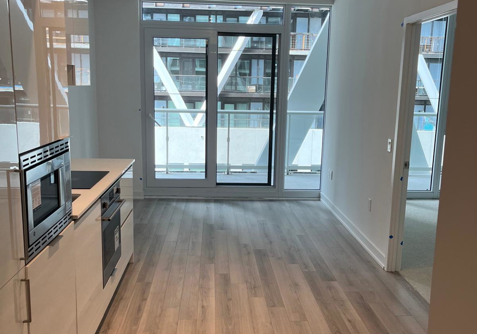 230-simcoe-street-toronto-toronto-ontario-c13572778