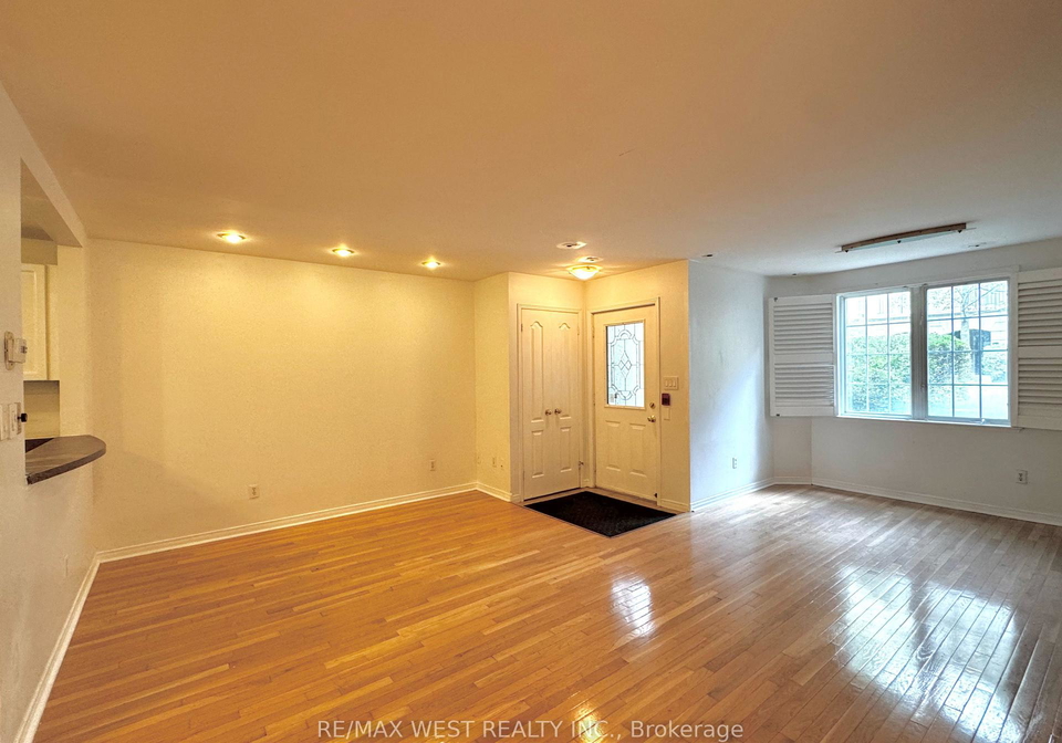 108-finch-avenue-w-toronto-toronto-ontario-c13573030