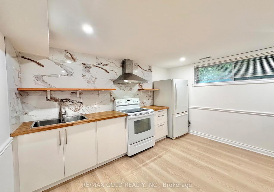 41-fleetwell-court-toronto-toronto-ontario-c13573200