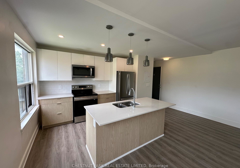 9-wingreen-court-toronto-north-york-ontario-c13573206