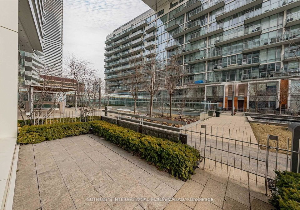 29-queens-quay-e-toronto-toronto-ontario-c13573230
