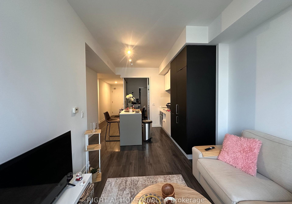 33-helendale-avenue-toronto-toronto-ontario-c13573372