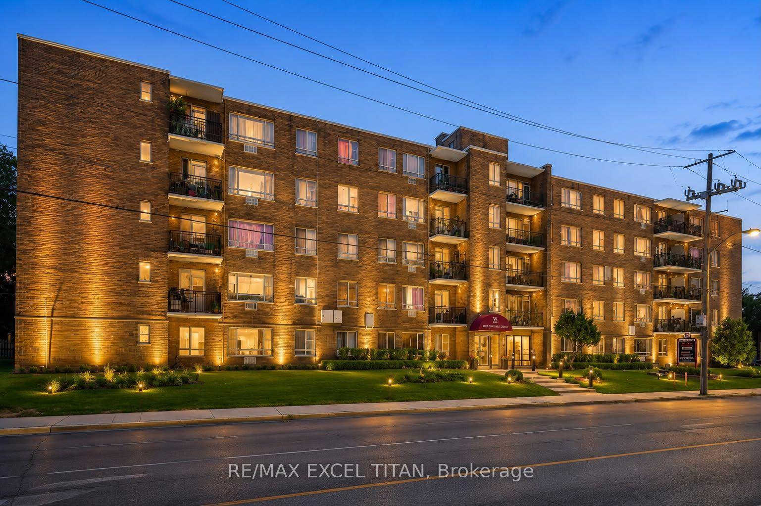 2895-bathurst-street-toronto-toronto-ontario-c13573378