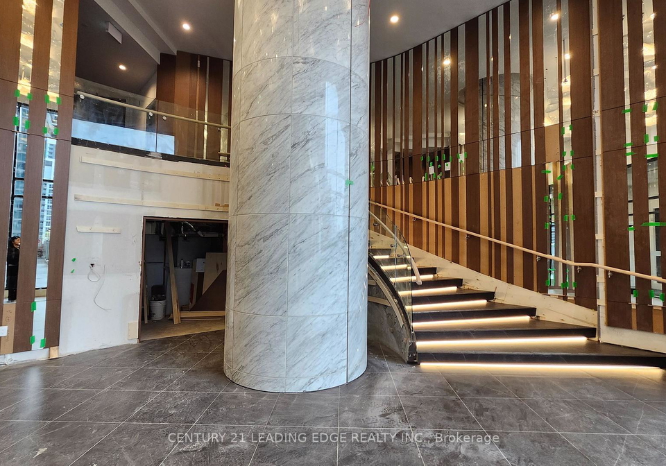 18-esther-shiner-boulevard-238-den-toronto-north-york-ontario-c13573722