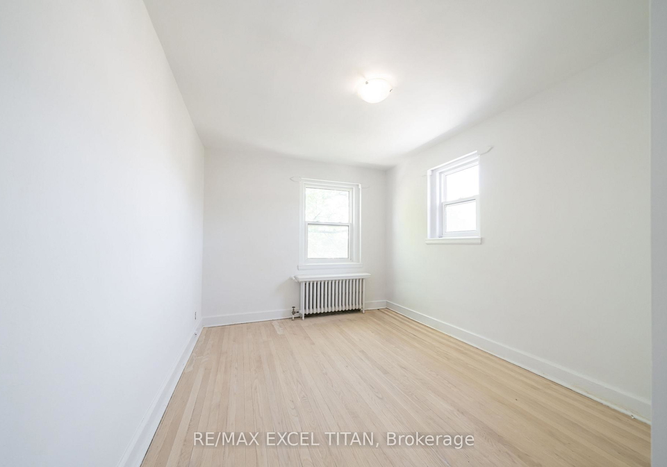 1-mallory-gardens-toronto-toronto-ontario-c13574554