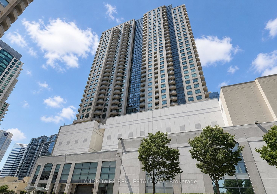 8-hillcrest-avenue-toronto-north-york-ontario-c13574640