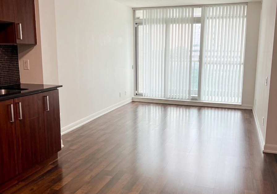 17-anndale-drive-toronto-north-york-ontario-c13574752