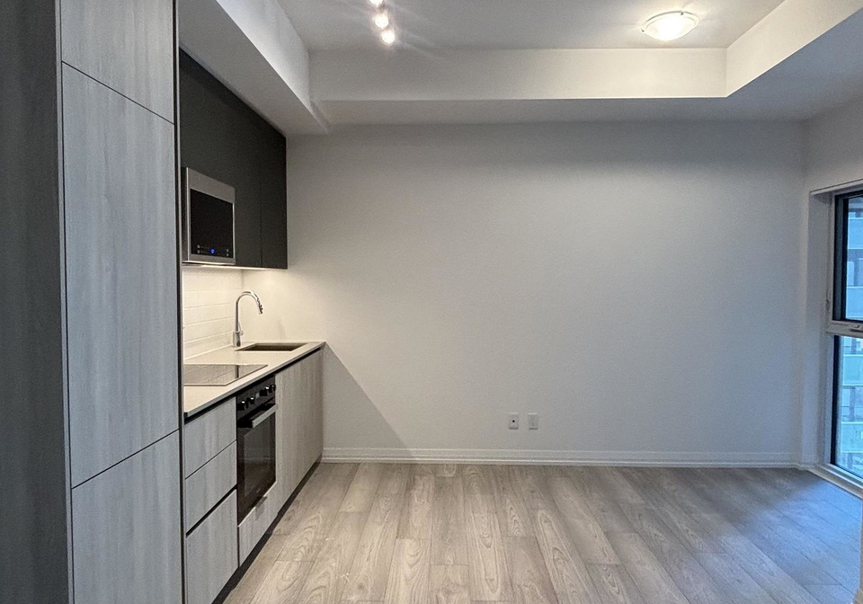 400-king-street-w-toronto-toronto-ontario-c13574786