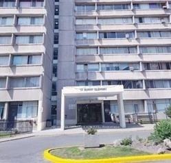 10-sunny-glenway-way-toronto-east-york-ontario-c13574940