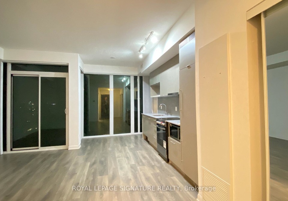 435-richmond-street-w-toronto-toronto-ontario-c13574954