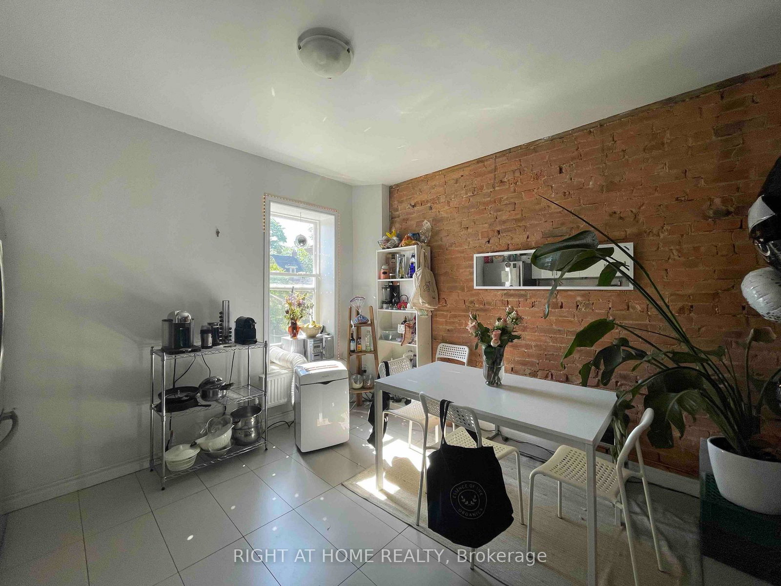 570-bathurst-street-toronto-toronto-ontario-c13575144