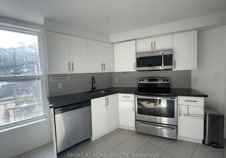 97-darcy-street-toronto-toronto-ontario-c13575146