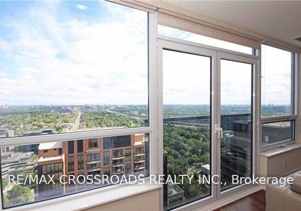 5-sheppard-avenue-e-toronto-north-york-ontario-c13575172