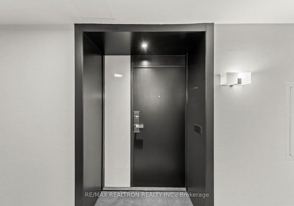 55a-avenue-road-toronto-toronto-ontario-c13575386