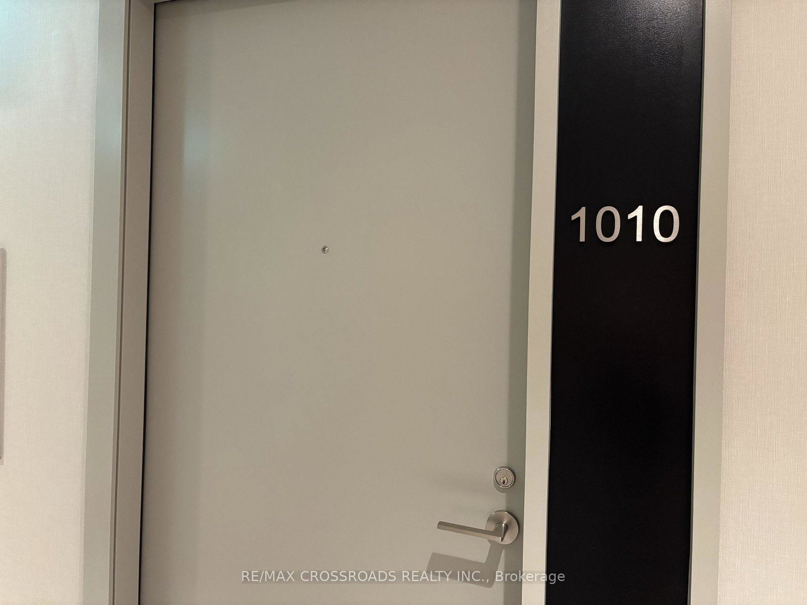 400-king-street-w-toronto-toronto-ontario-c13575536