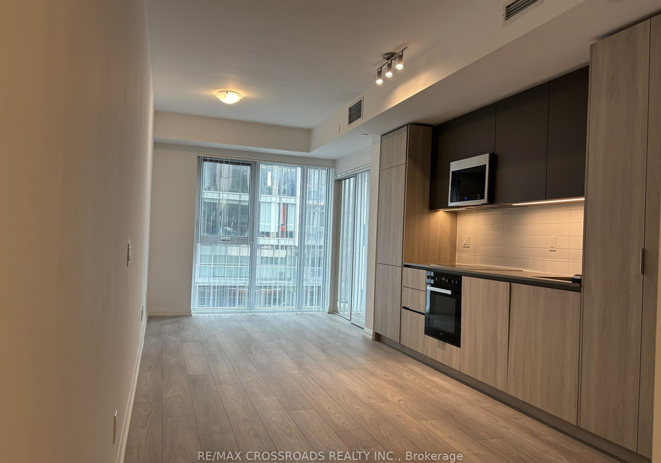 400-king-street-w-toronto-toronto-ontario-c13575536