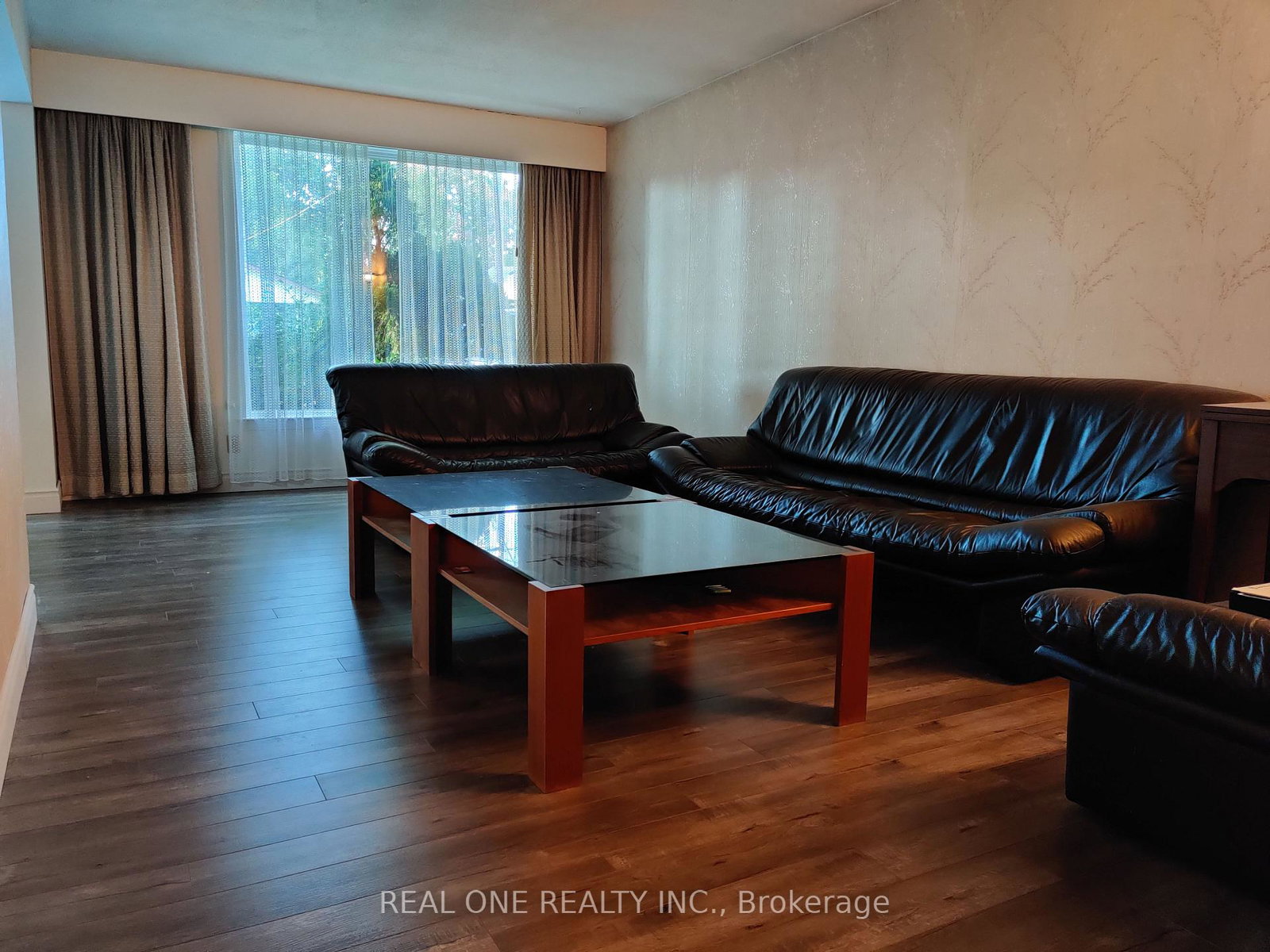 9-lisburn-crescent-toronto-north-york-ontario-c13575658