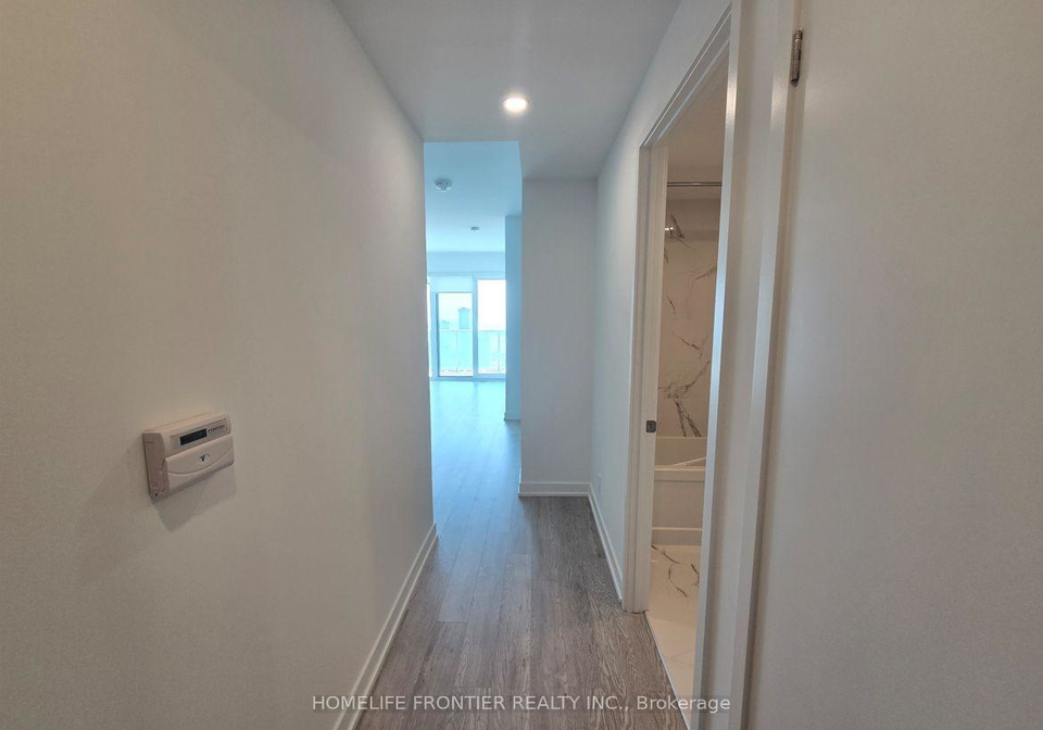 88-queen-street-e-toronto-toronto-ontario-c13575894