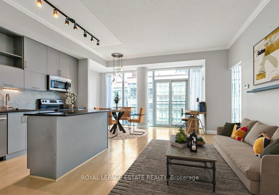 112-george-street-toronto-toronto-ontario-c13575976
