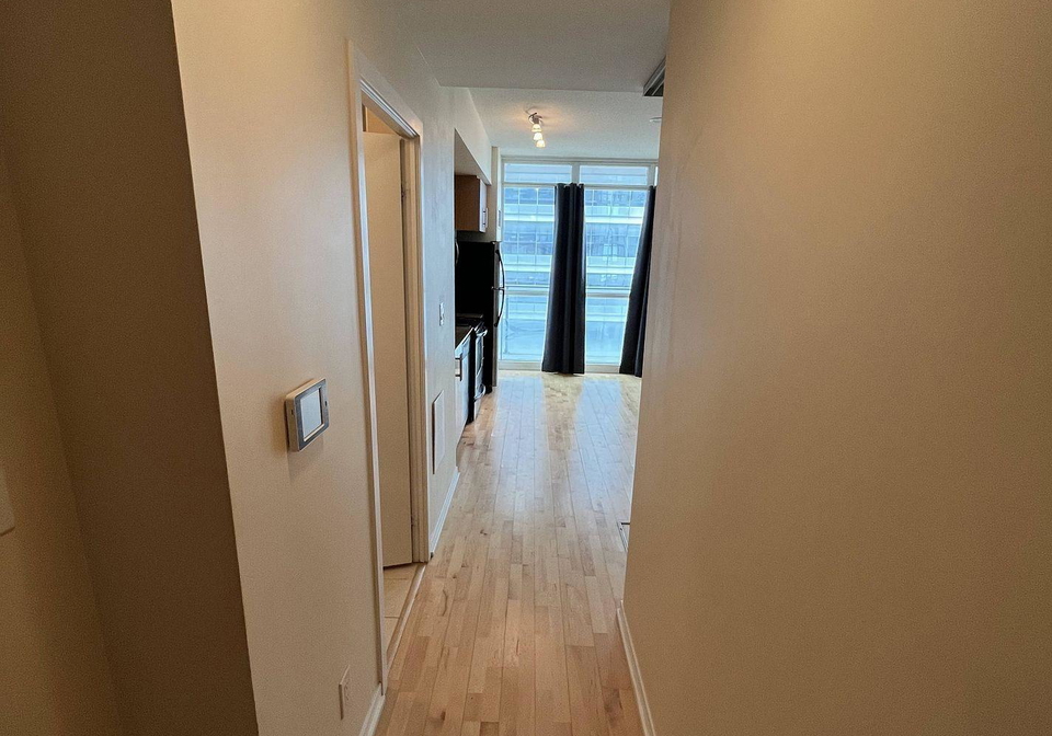65-bremner-boulevard-toronto-toronto-ontario-c13576136
